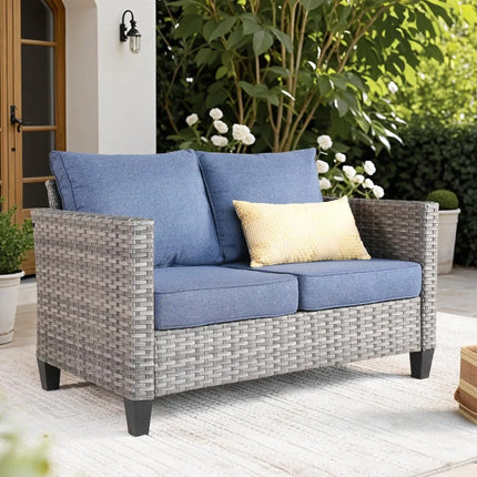 FurnitureZ l  Two-Seater Outdoor Wicker Loveseat with Cushions